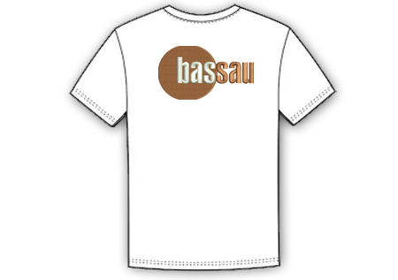 Haft na plecach koszulki Bassau